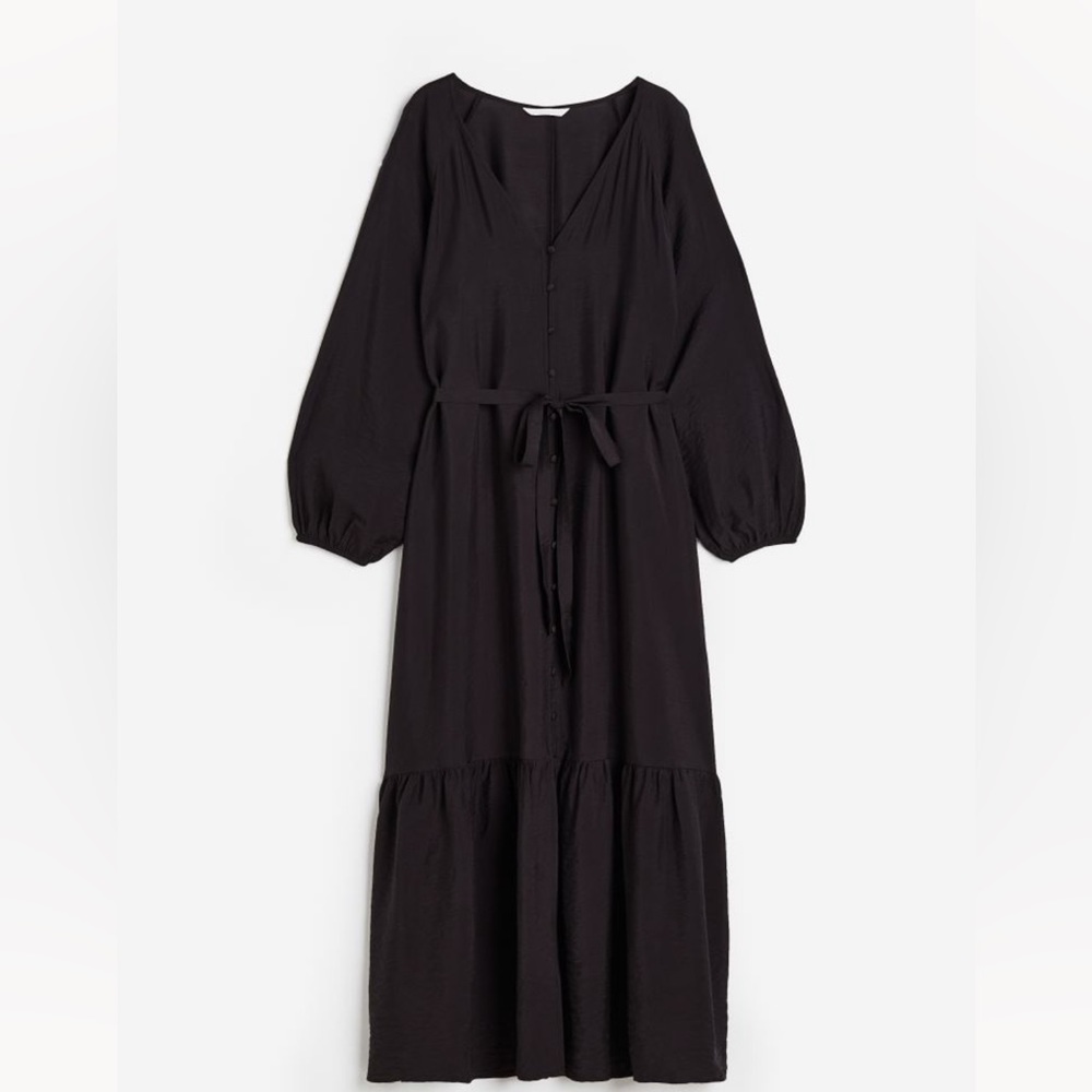 Tie belt bottom front dress in black size XS